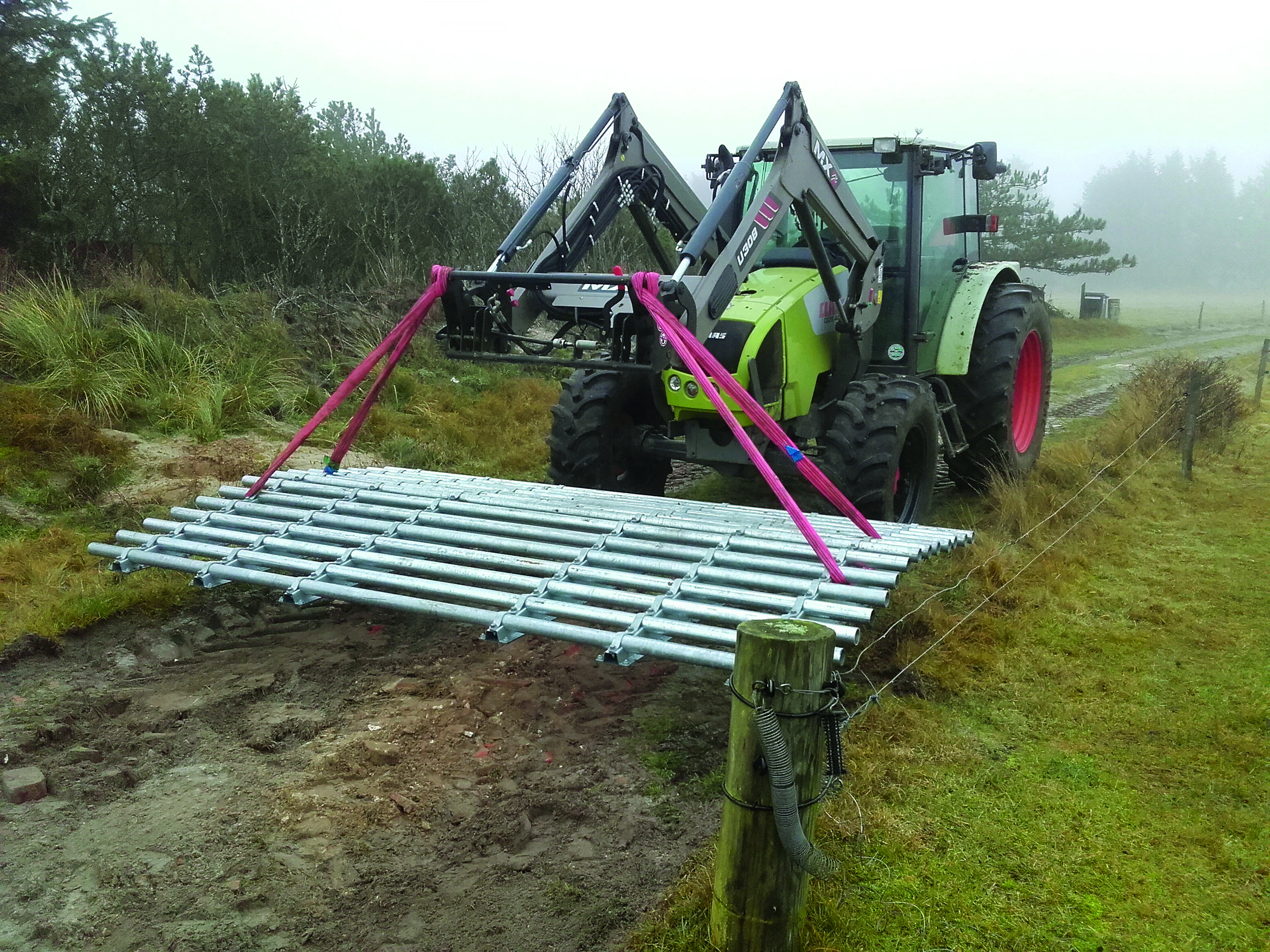 Mobil færist under montage